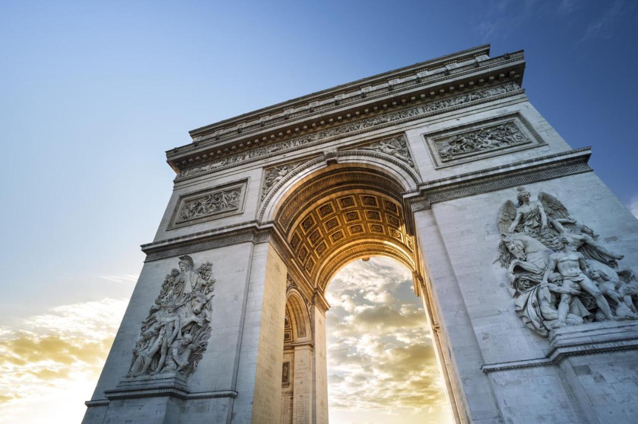 Warwick Champs-Elysees Paris Exterior photo